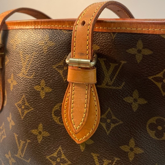 Louis Vuitton Vintage Monogram Petit Bucket - Picture 4 of 6